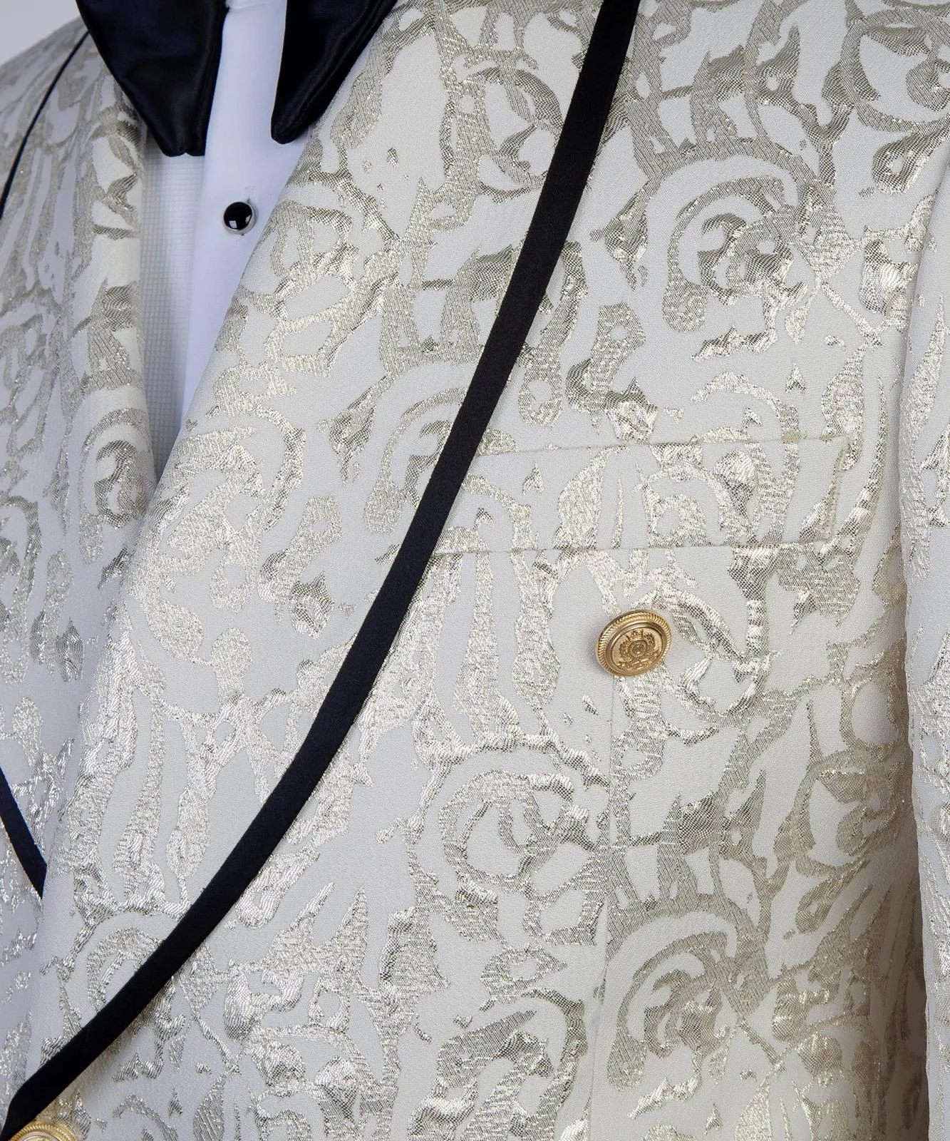 38R - Leigh Tux - FS