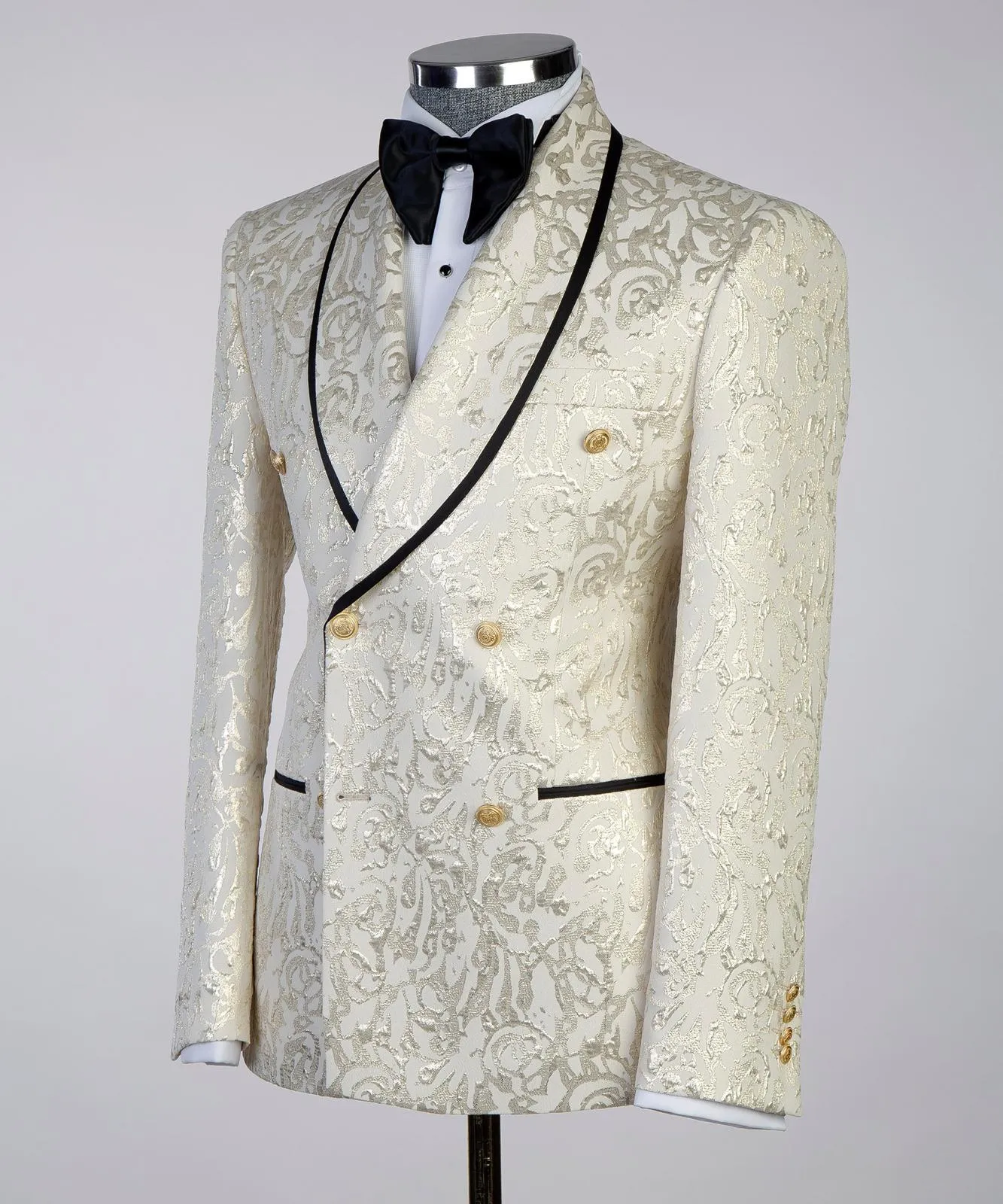 38R - Leigh Tux - FS