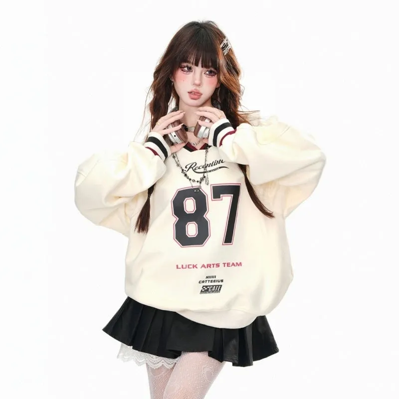 American College Style V-neck Long-Sleeved Sweatshirt