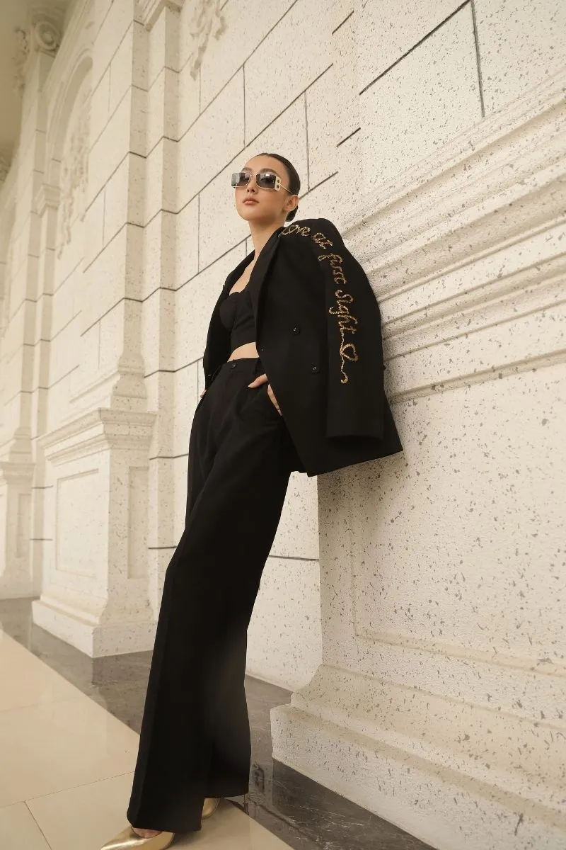 BLACK ERICA TEXTURE ATTACHED JACKET SET
