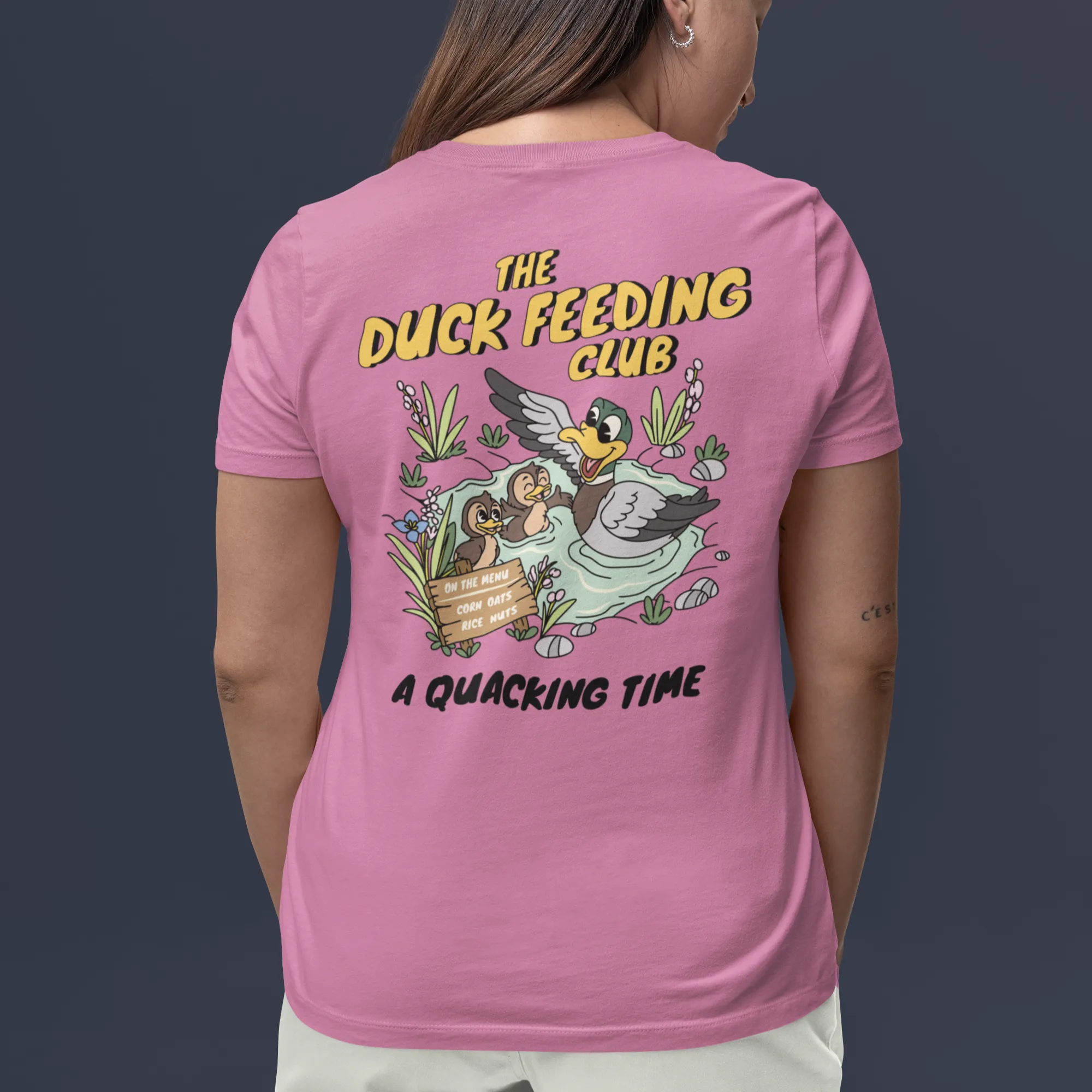 Duck feeding adults t-shirt