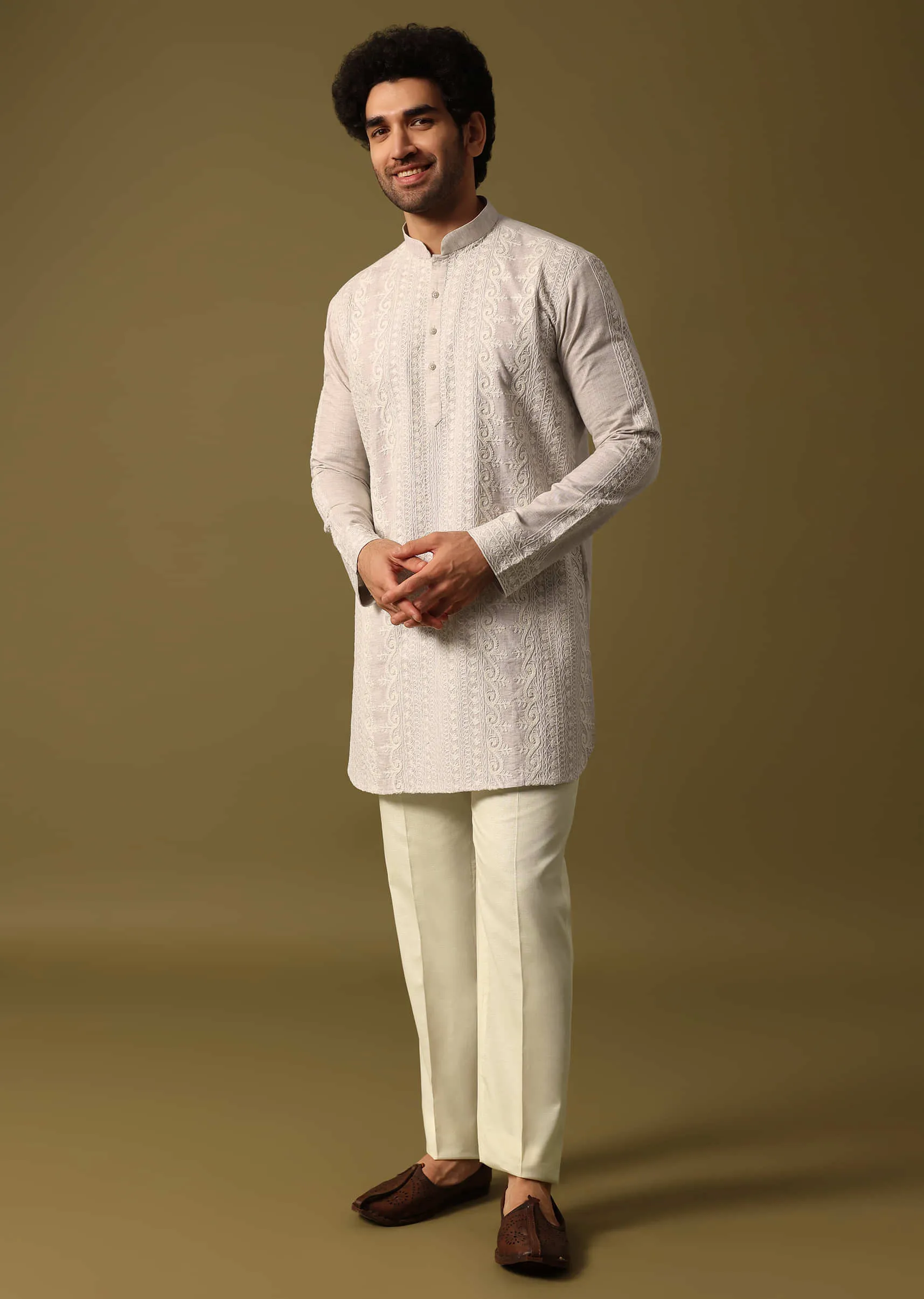 Off White Cotton Kurta Set With Resham Work For Men